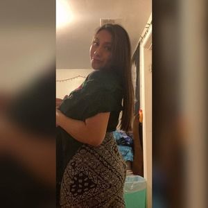 Meet your Posher, Marlen